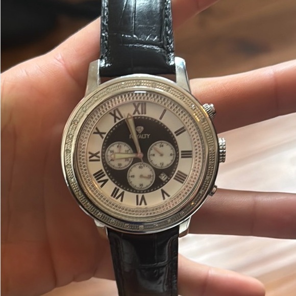 Men’s oversized watch - Picture 3 of 6